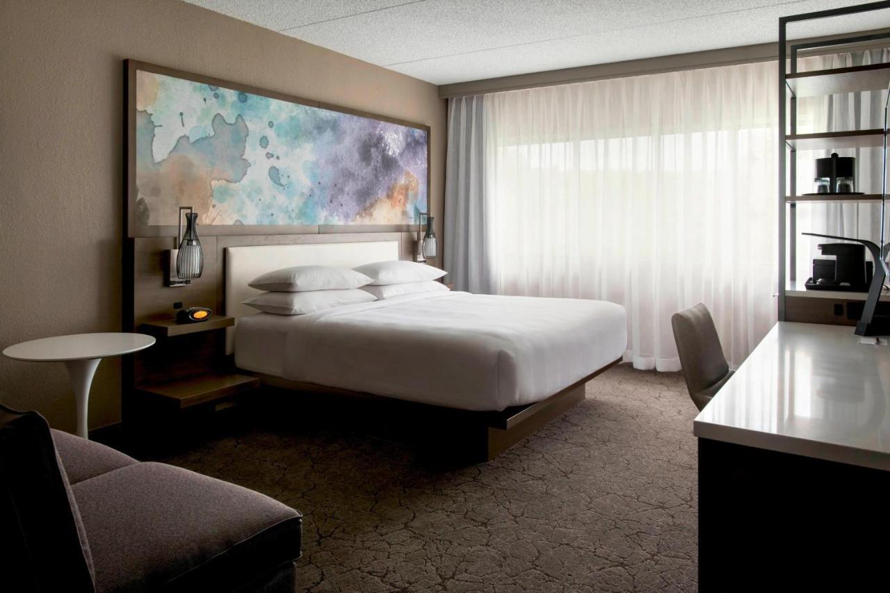 Marriott Melville Long Island Extérieur photo