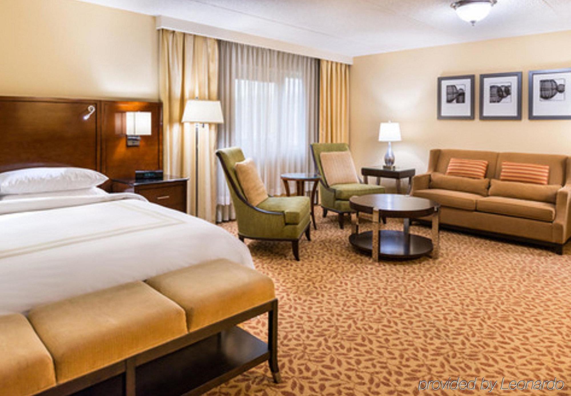 Marriott Melville Long Island Extérieur photo