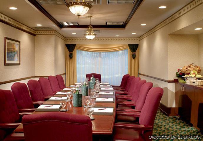 Marriott Melville Long Island Extérieur photo