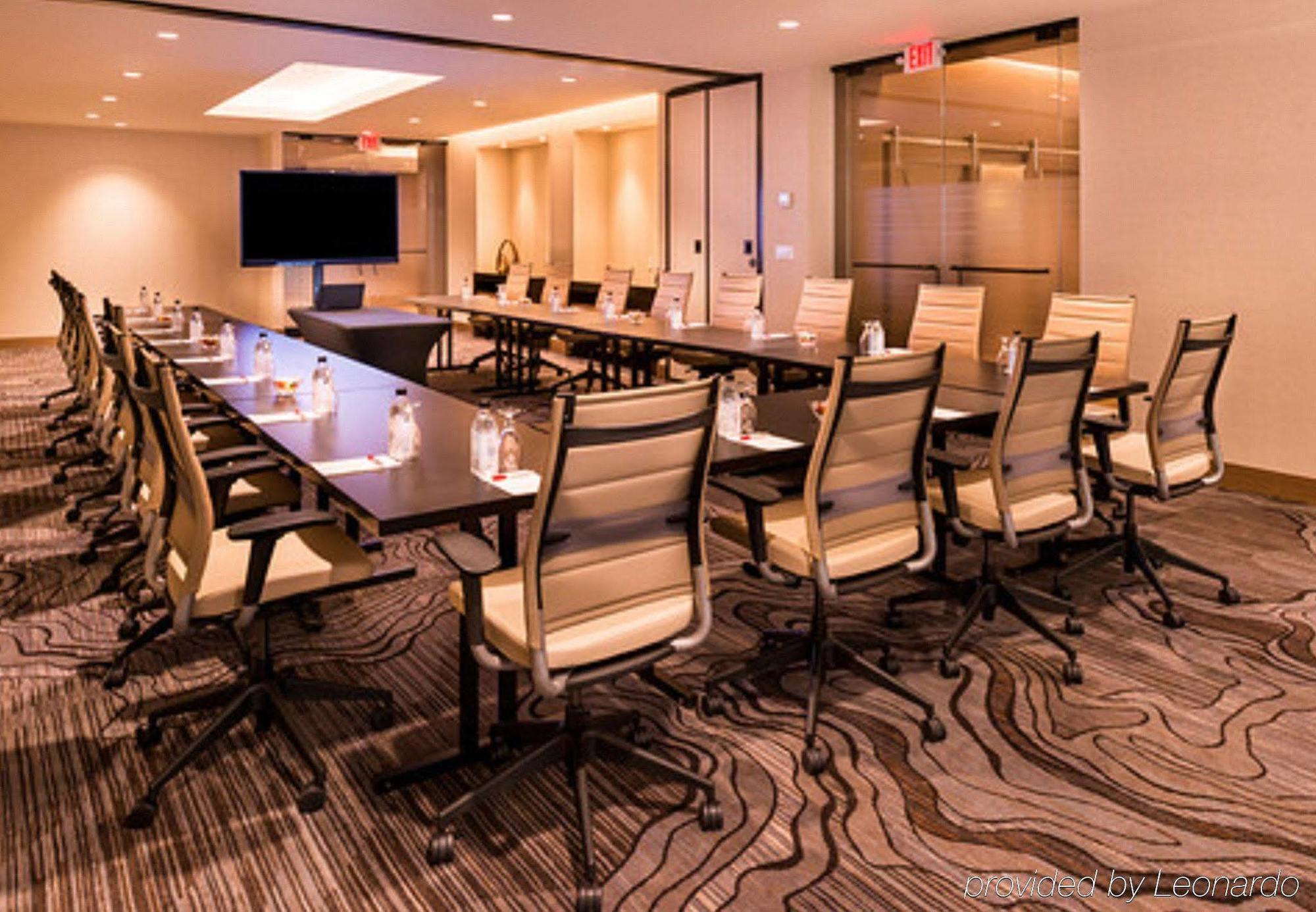 Marriott Melville Long Island Extérieur photo